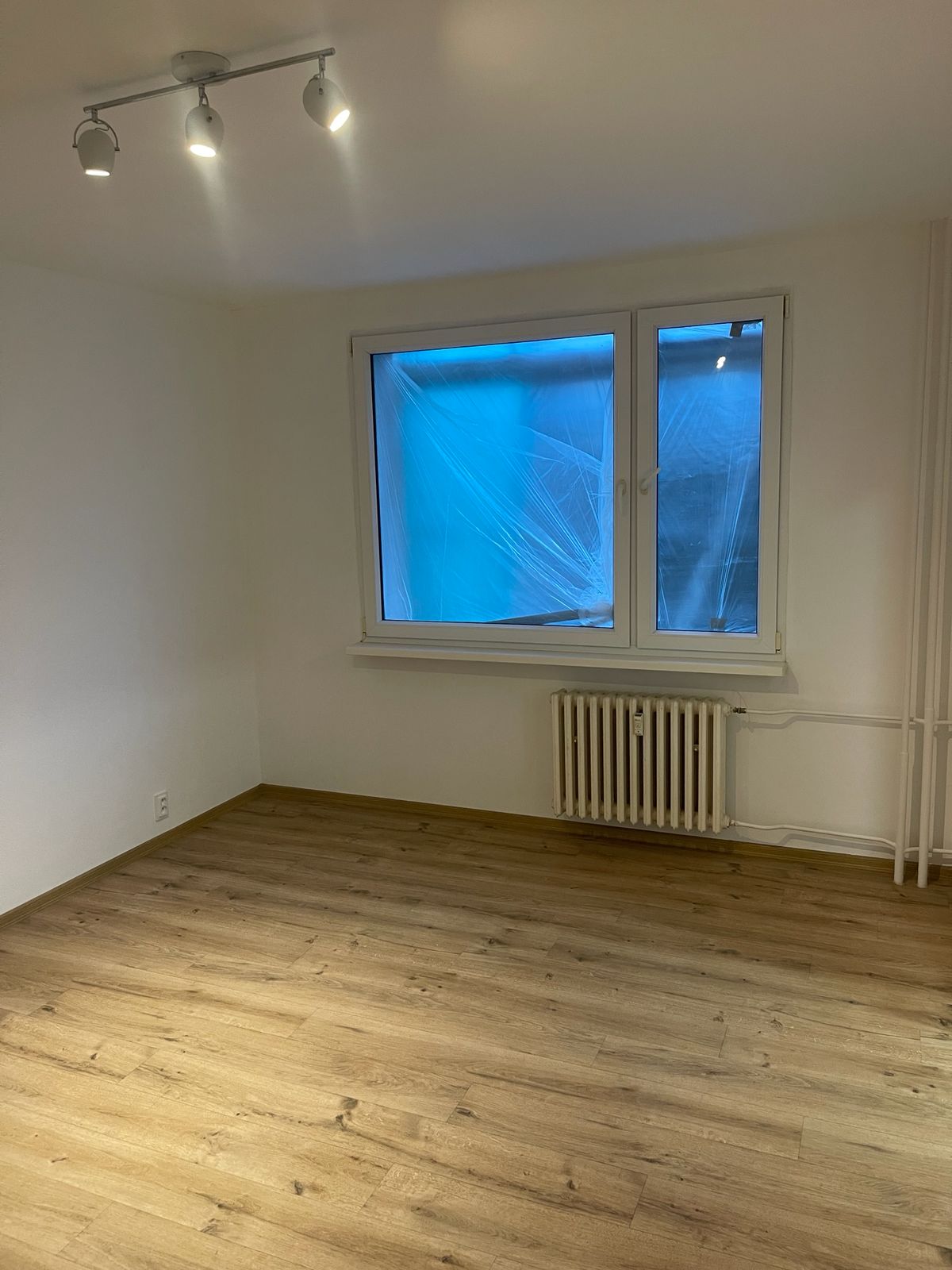 Rekonstrukce bytu - WhatsApp Image 2025-12-14 at 22.09.39 (7)